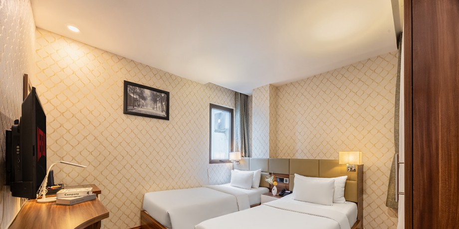 sangtrong216 (1).jpg